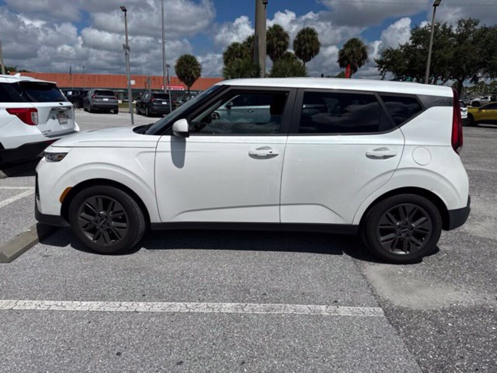Used 2022 Kia Soul EX Hatchback