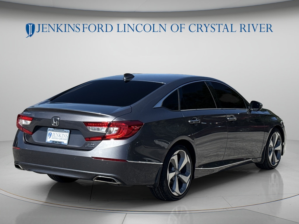 Used 2018 Honda Accord Touring 2.0T Sedan