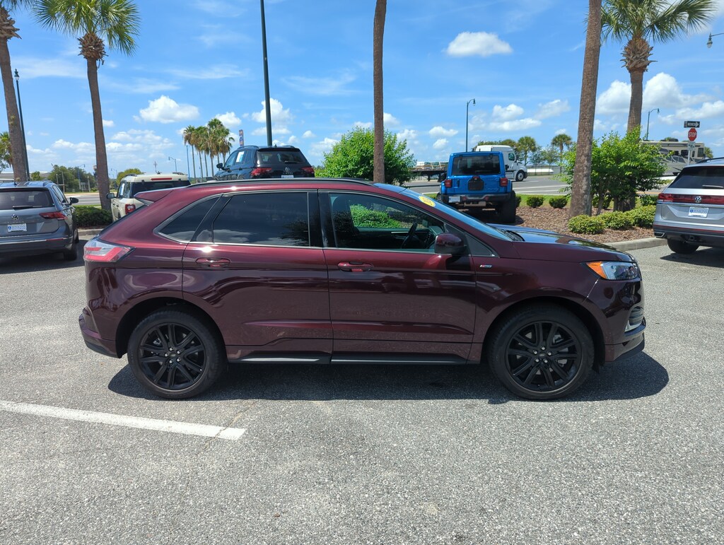 Used 2024 Ford Edge SUV
