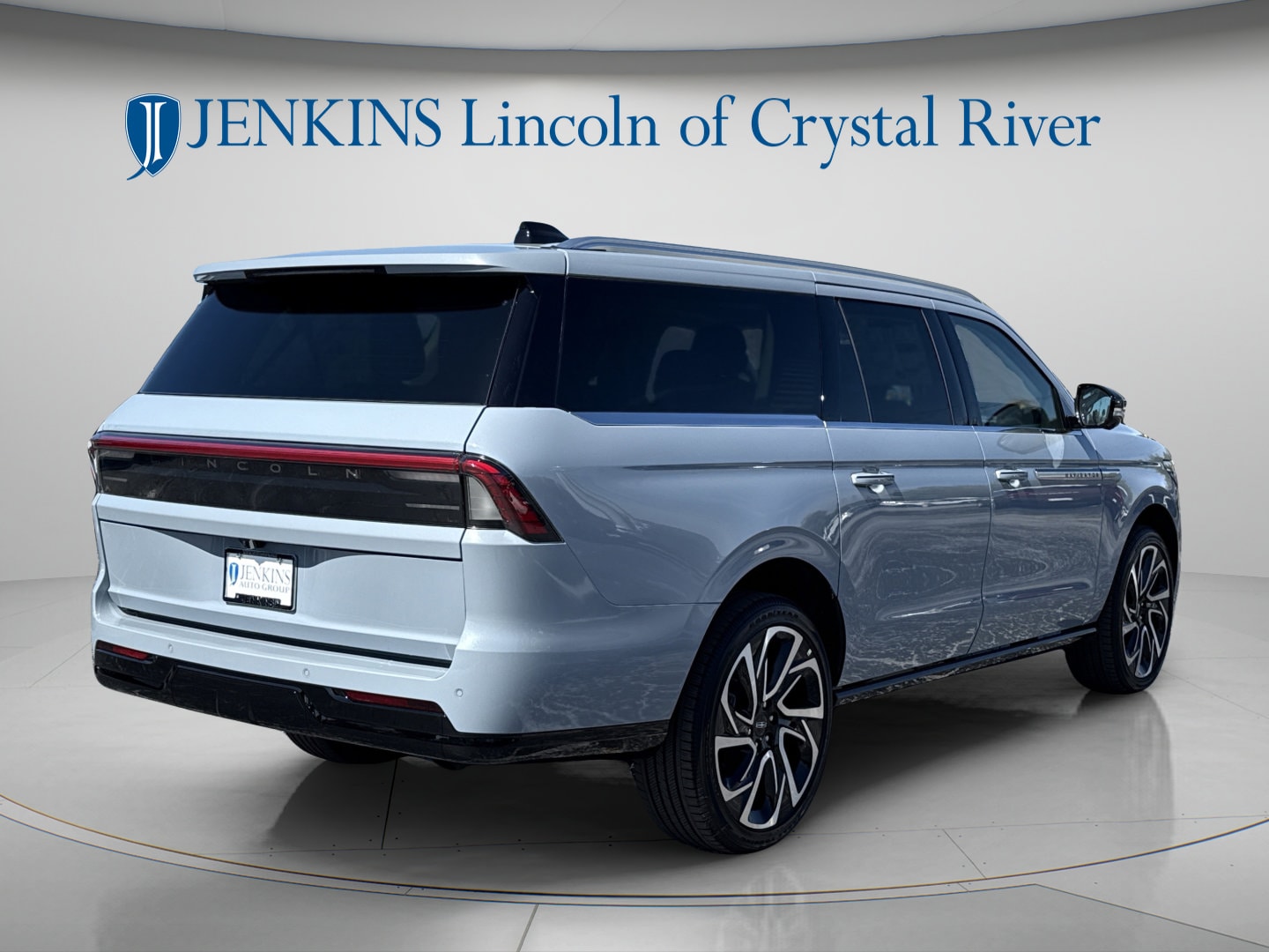 2026 Lincoln Navigator Reserve L - Photo 3