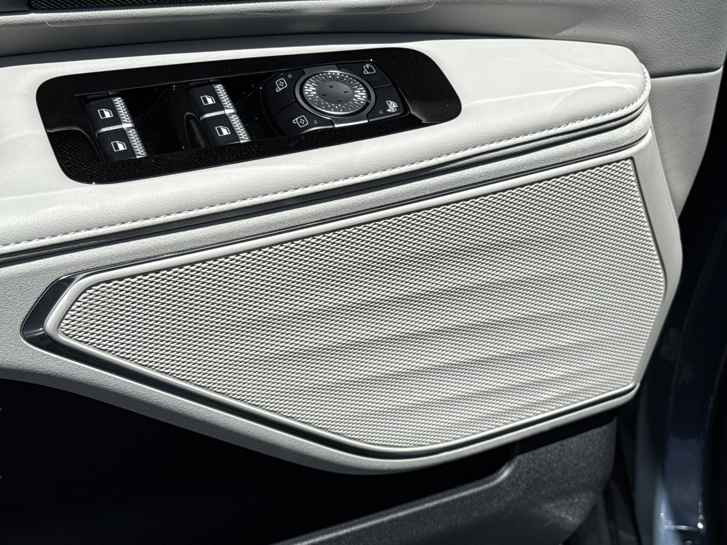 2026 Lincoln Nautilus Premiere - Photo 29