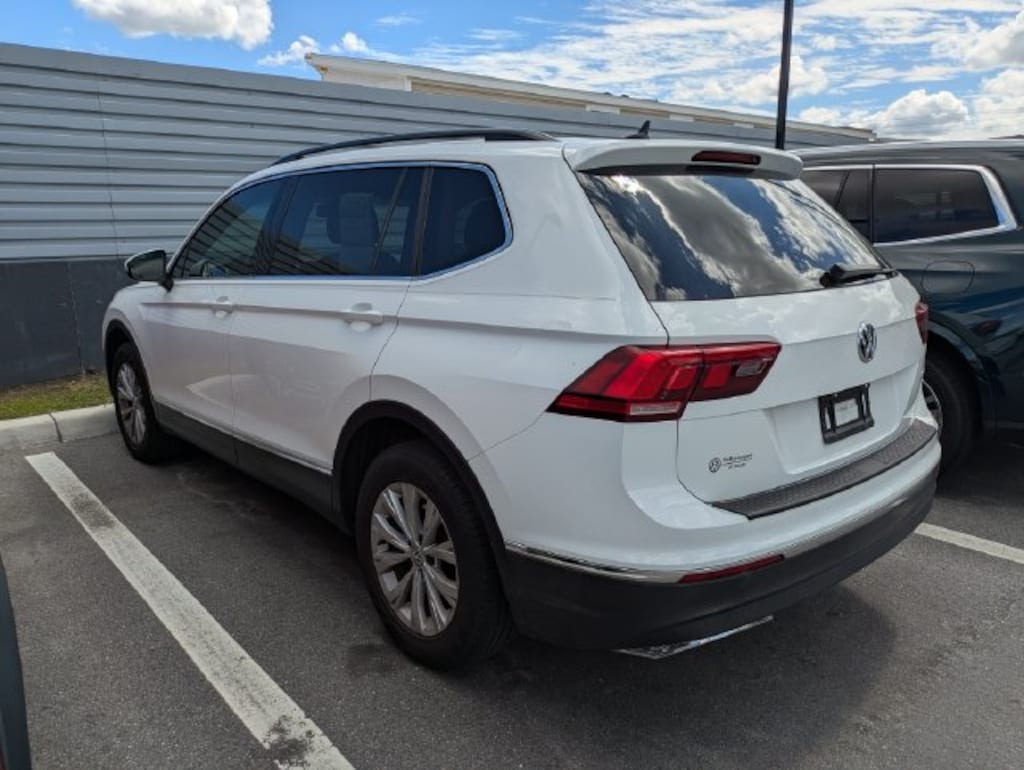 Used 2018 Volkswagen Tiguan SE SUV