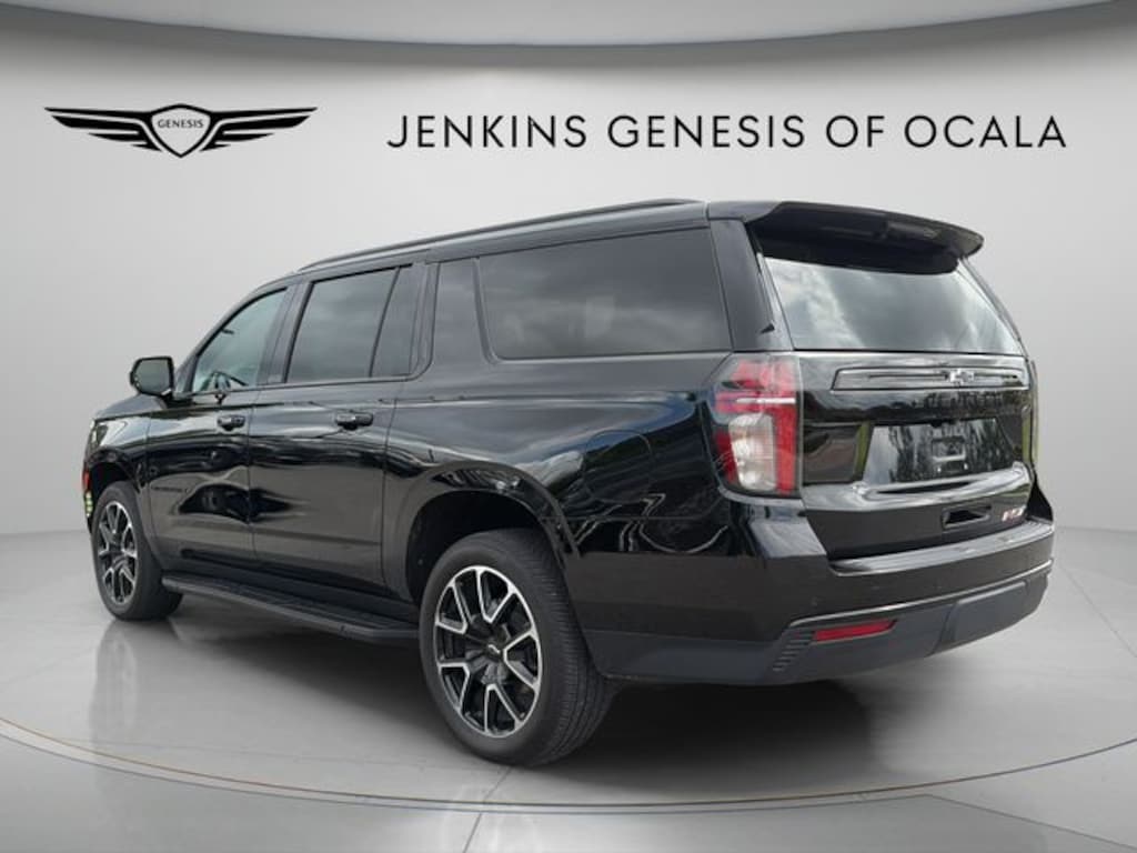 Used 2024 Chevrolet Suburban RST SUV