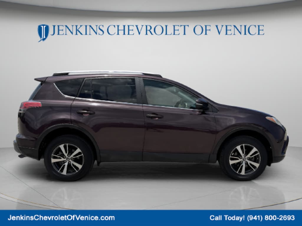 Used 2018 Toyota RAV4 XLE SUV