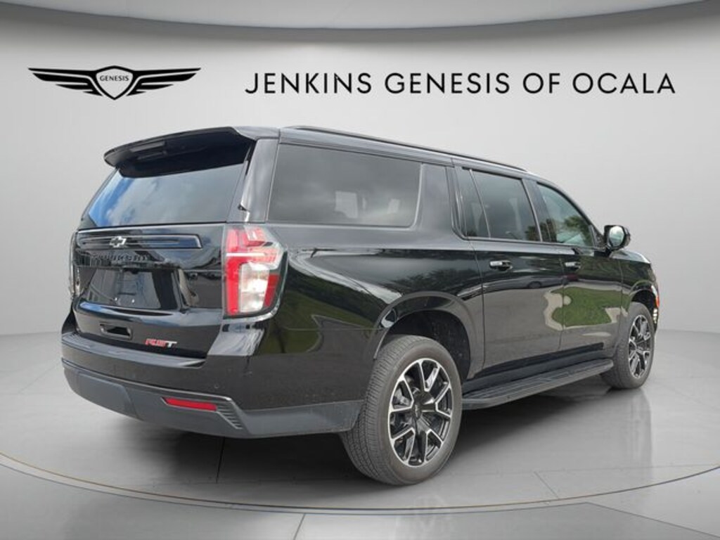 Used 2024 Chevrolet Suburban RST SUV