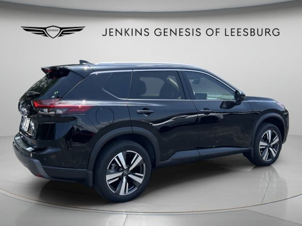 Used 2025 Nissan Rogue SL SUV