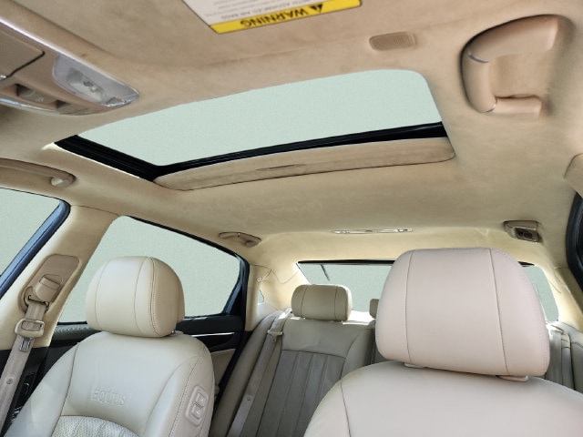2011 Hyundai Equus Signature - Photo 25