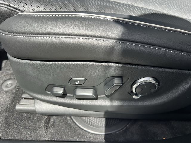 2026 GENESIS GV80 Advanced - Photo 25