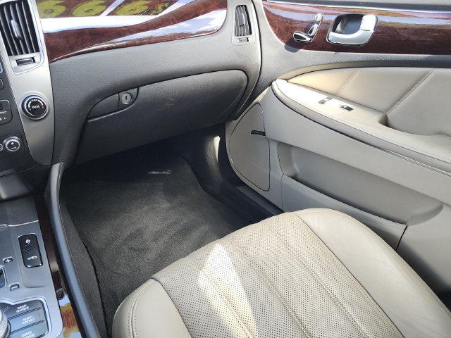 2011 Hyundai Equus Signature - Photo 20