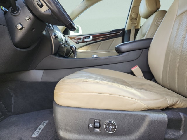 2011 Hyundai Equus Signature - Photo 24