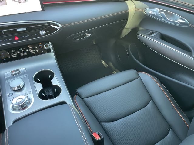 2026 GENESIS GV70 Sport Advanced - Photo 10