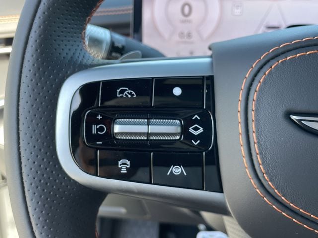 2026 GENESIS GV70 Sport Advanced - Photo 28