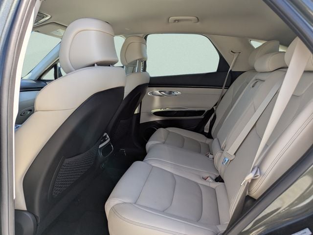 2025 GENESIS GV70 Standard - Photo 19