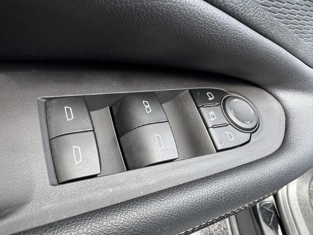 2024 Chevrolet Blazer EV LT - Photo 24