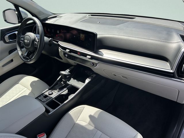 2025 Kia Sorento S - Photo 15