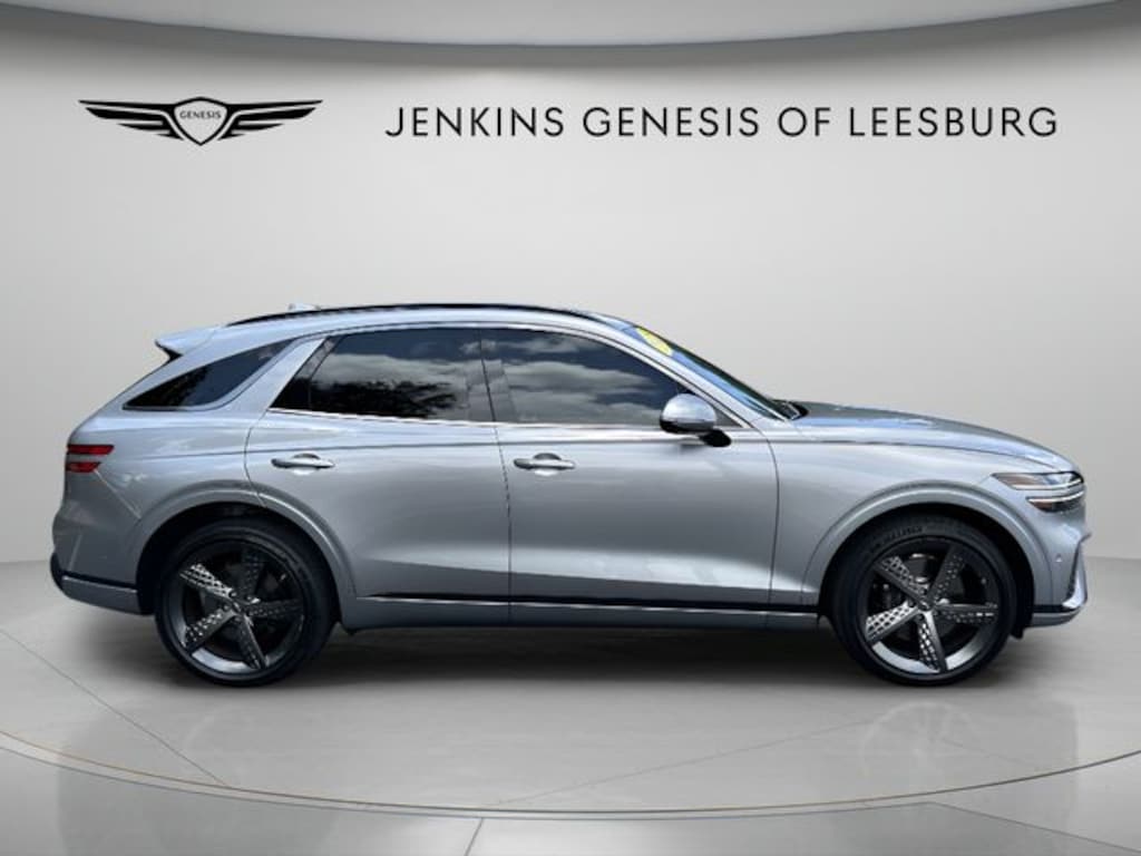 Certified 2025 Genesis GV70 3.5T Sport SUV