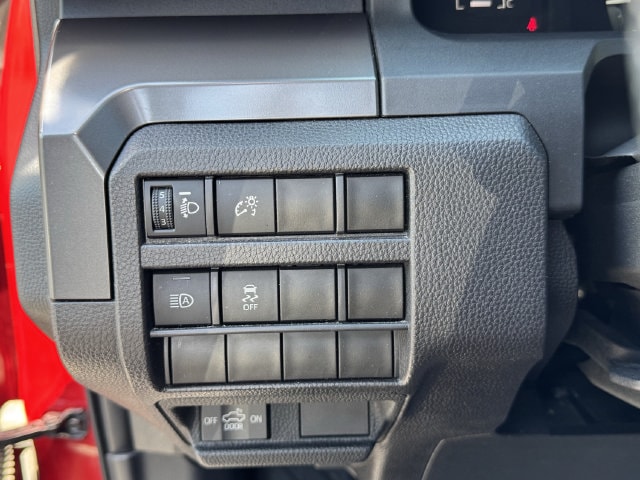 2024 Toyota Tacoma SR5 - Photo 30