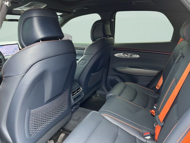 2026 GENESIS GV70 Sport Advanced - Photo 19