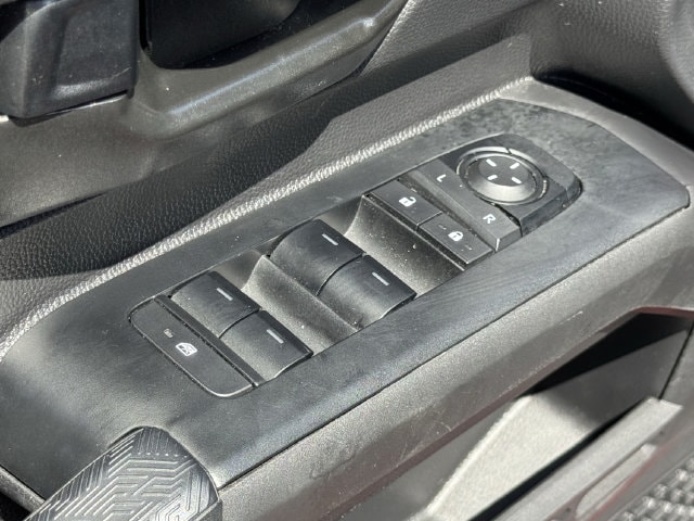 2024 Toyota Tacoma SR5 - Photo 23