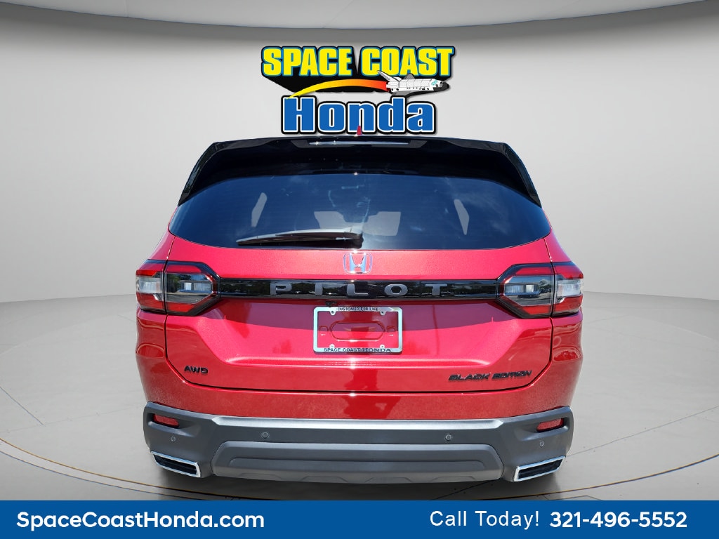 Used 2025 Honda Pilot Black Edition SUV