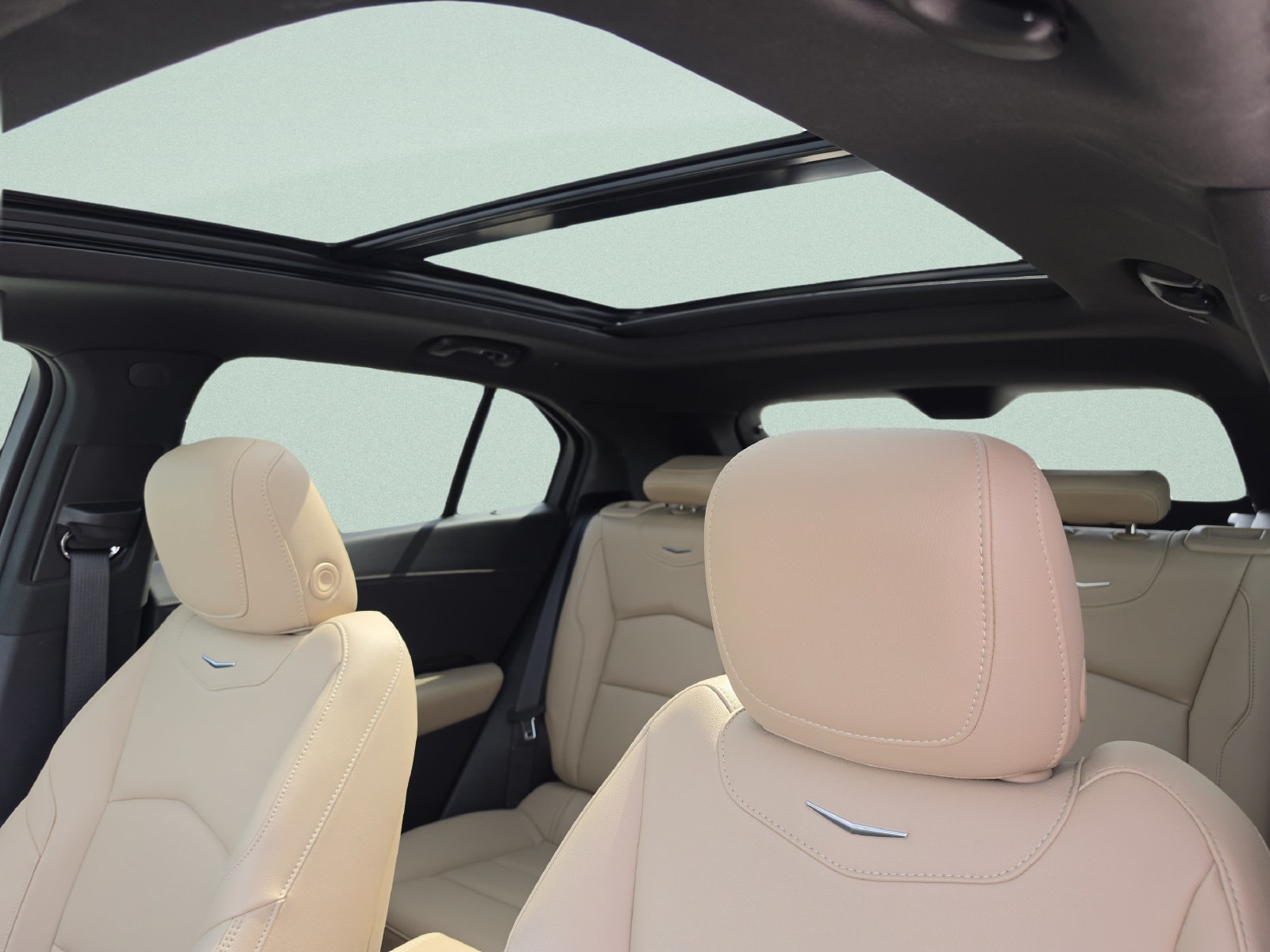 2024 Cadillac XT4 Luxury - Photo 24