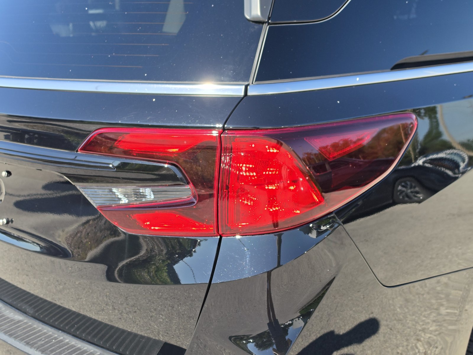2025 Honda Odyssey EX-L - Photo 14