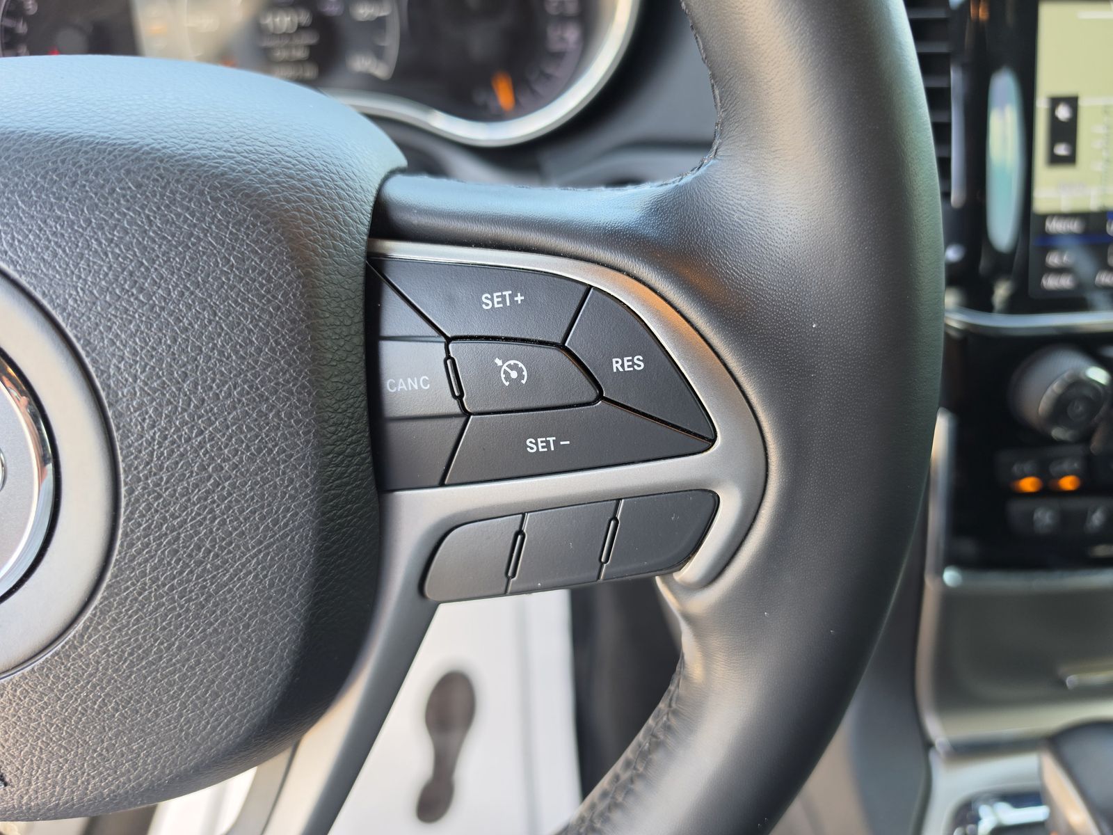 2022 Jeep Grand Cherokee WK Laredo X - Photo 35