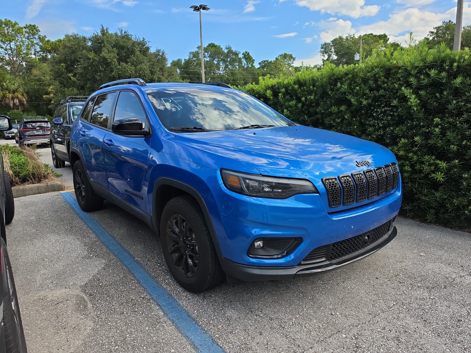 2023 Jeep Cherokee Altitude Lux