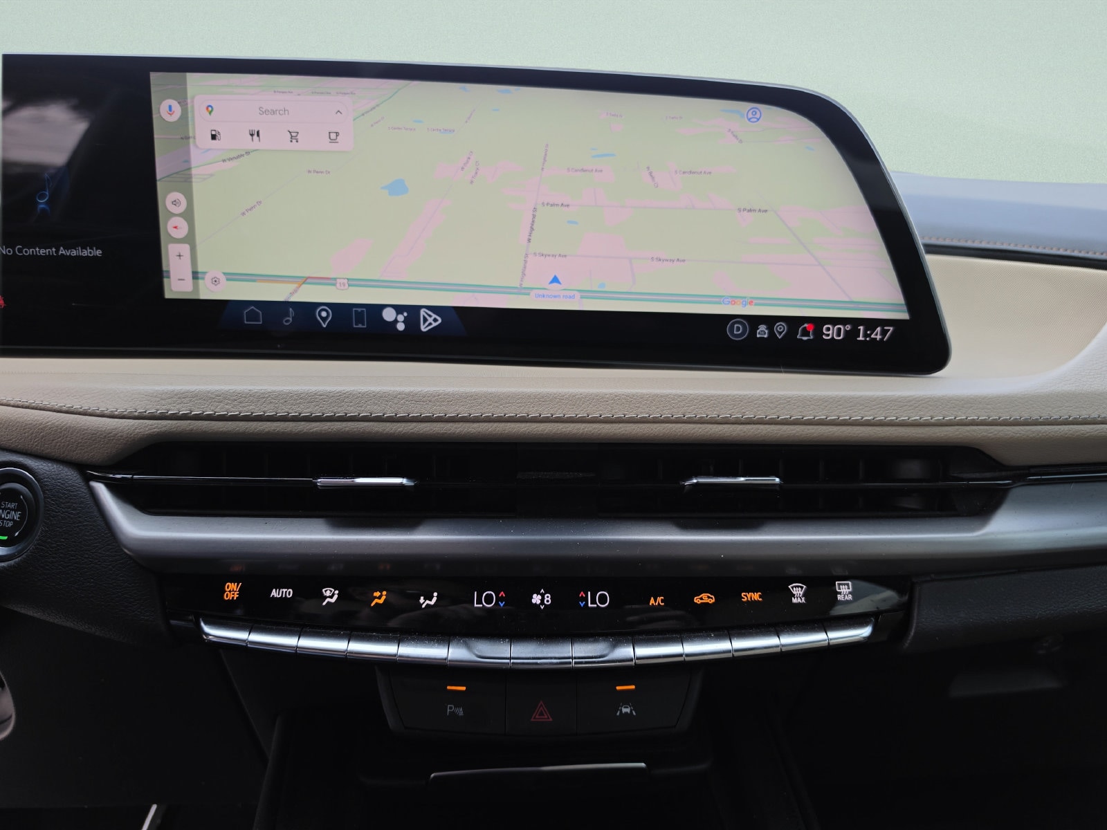 2024 Cadillac XT4 Luxury - Photo 25