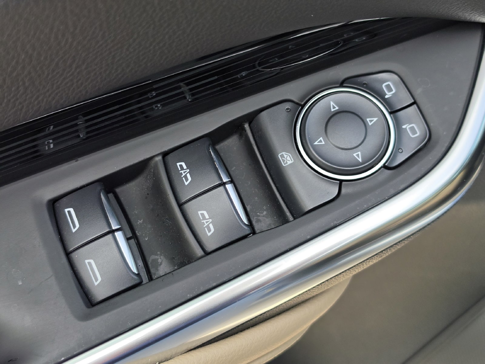 2024 Cadillac XT4 Luxury - Photo 21