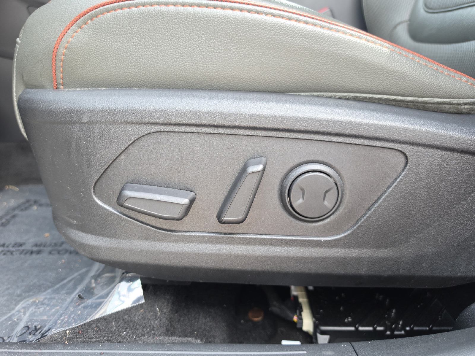 2023 Hyundai Santa Cruz Limited - Photo 22