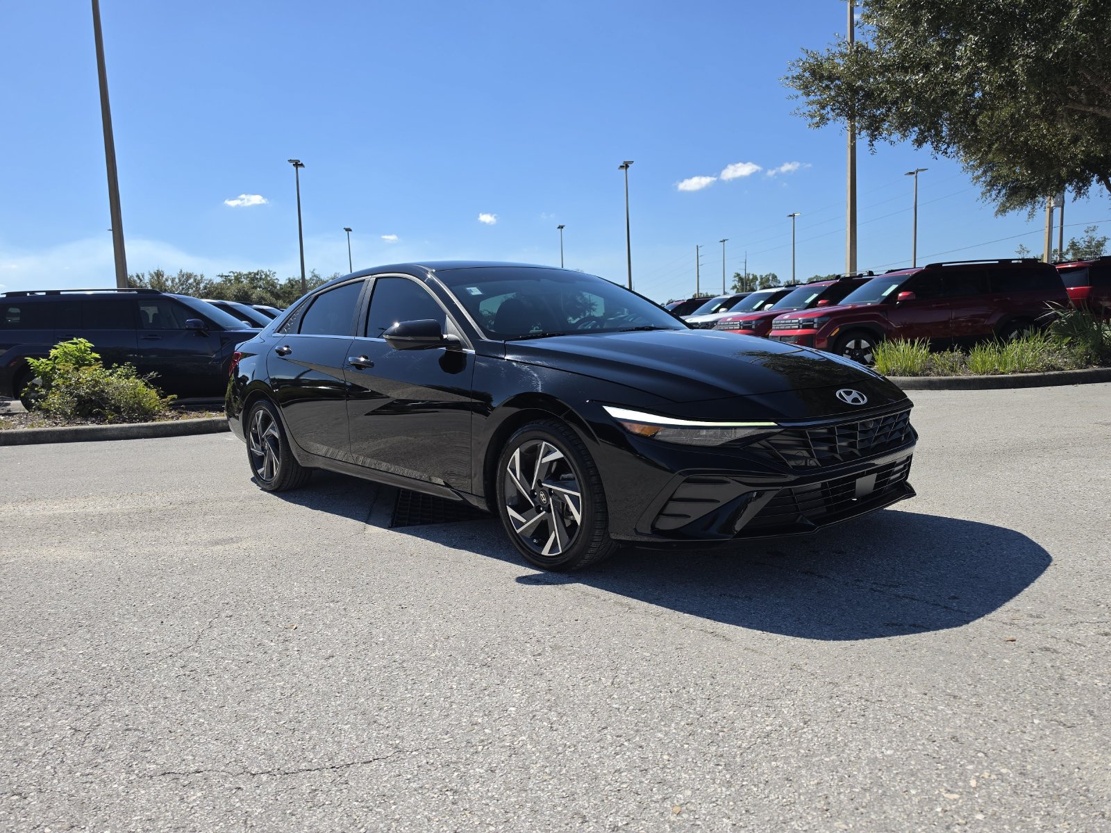 2024 Hyundai Elantra Limited
