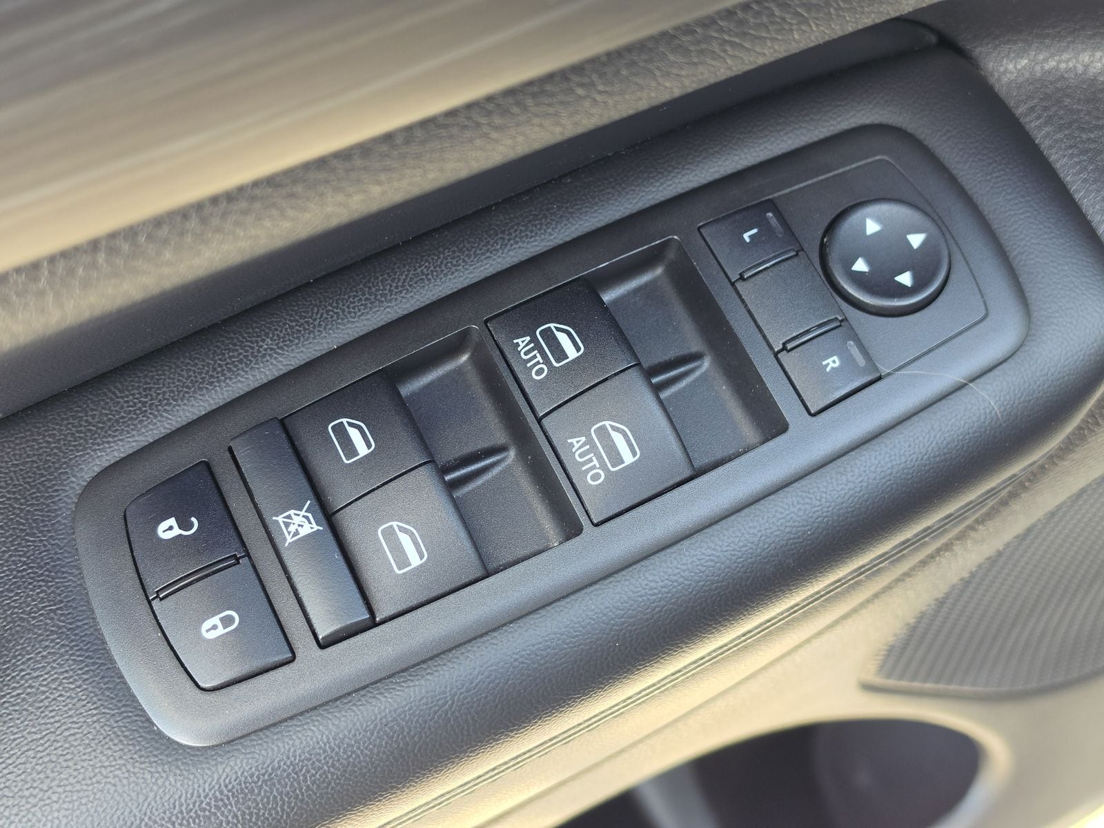 2022 Jeep Grand Cherokee WK Laredo X - Photo 24