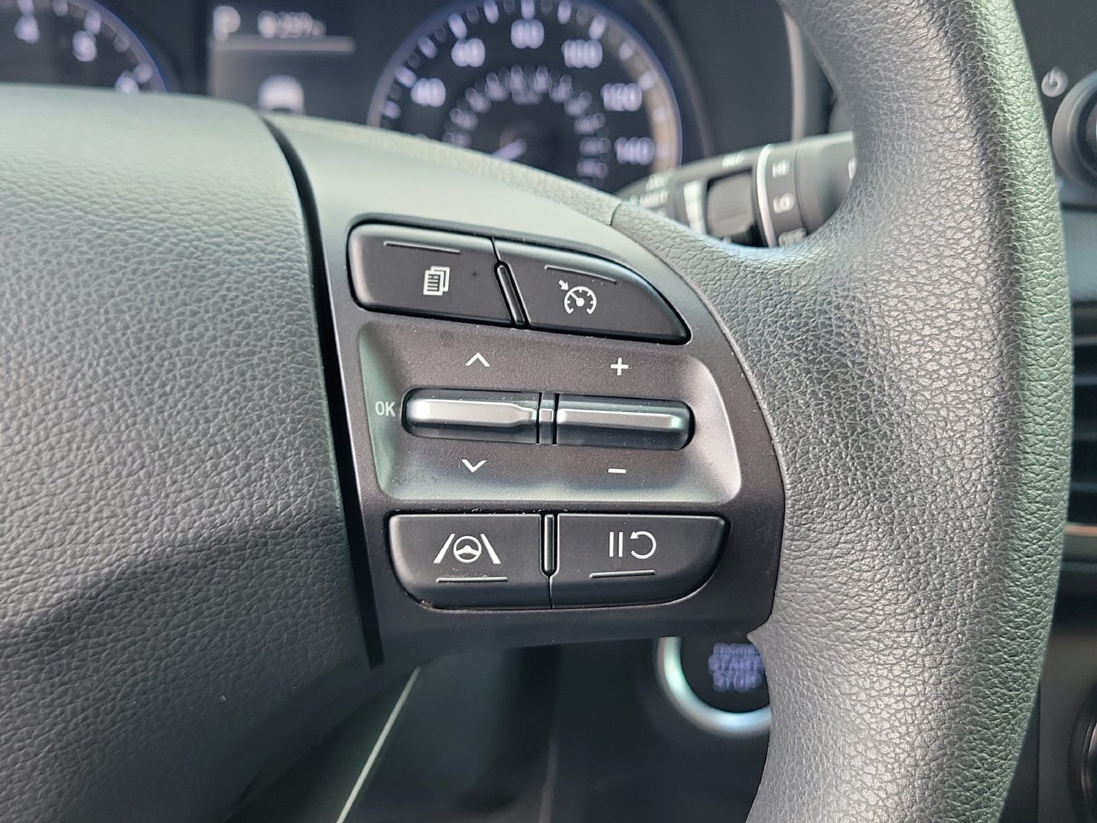 2023 Hyundai Kona SEL - Photo 29