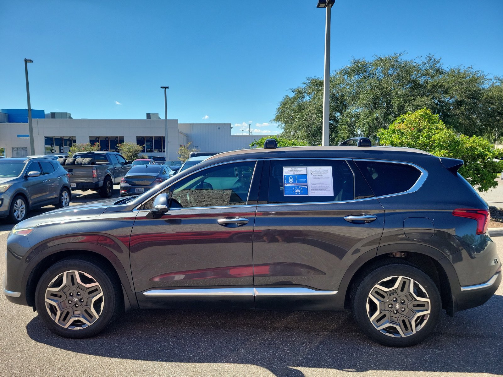 2023 Hyundai Santa Fe Limited - Photo 10