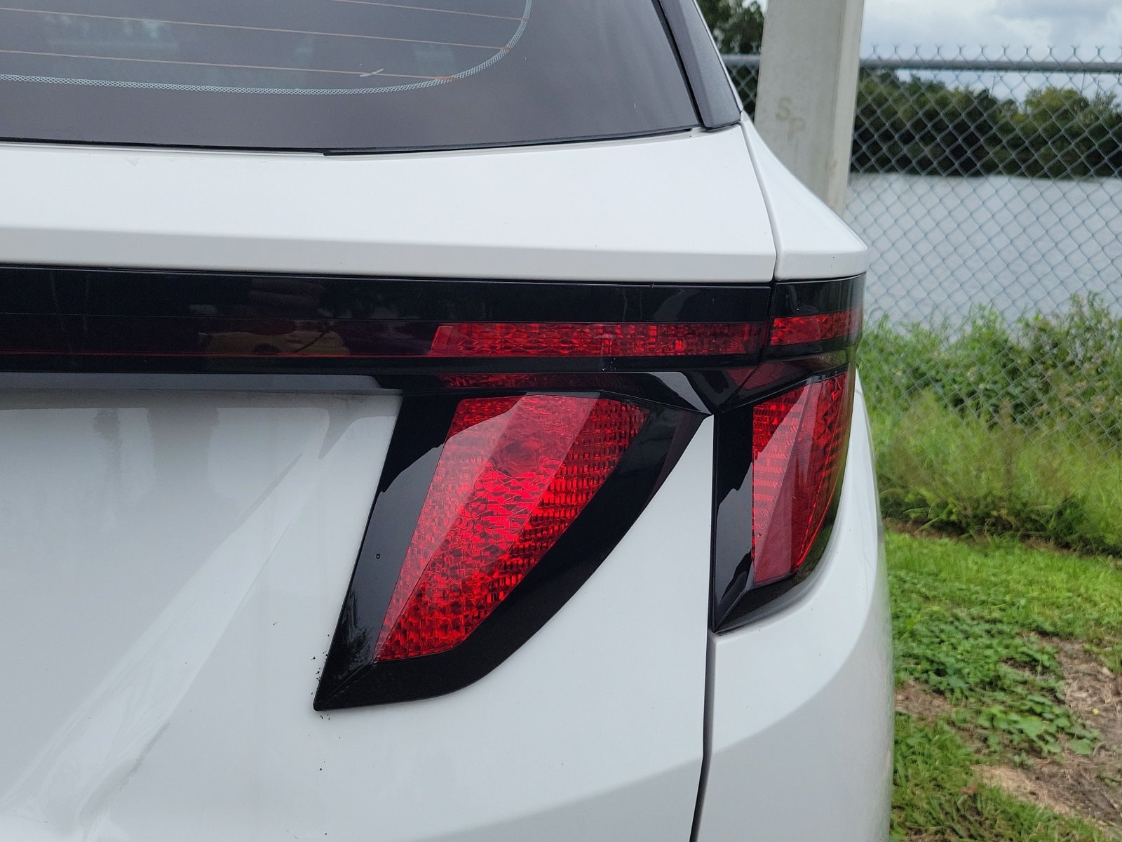 2025 Hyundai Tucson SE - Photo 16