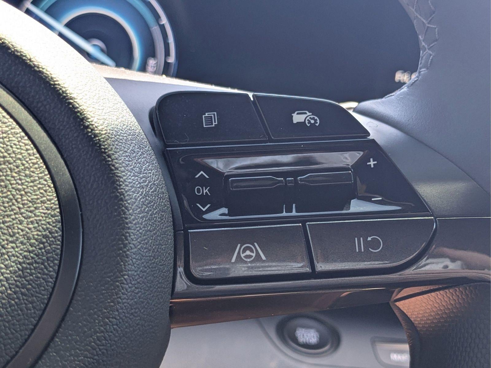2025 Hyundai Elantra Blue - Photo 25