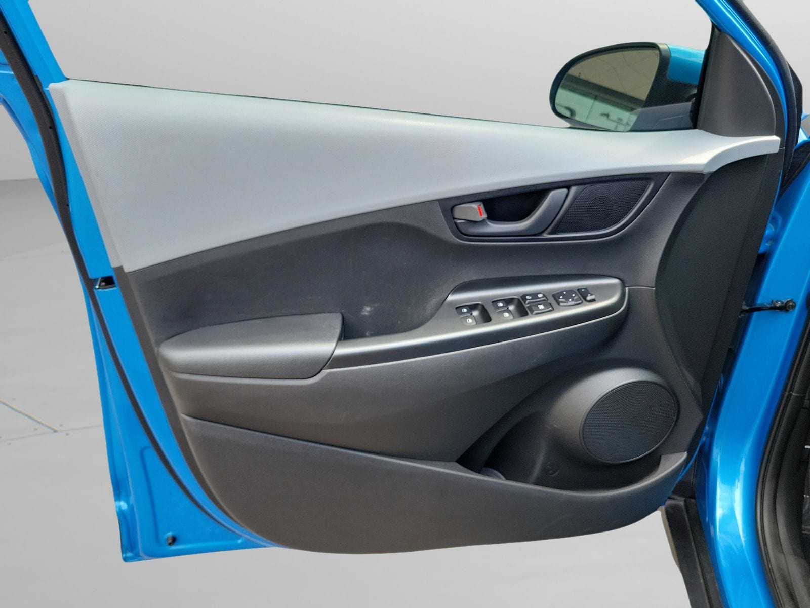 2020 Hyundai Kona SEL - Photo 24
