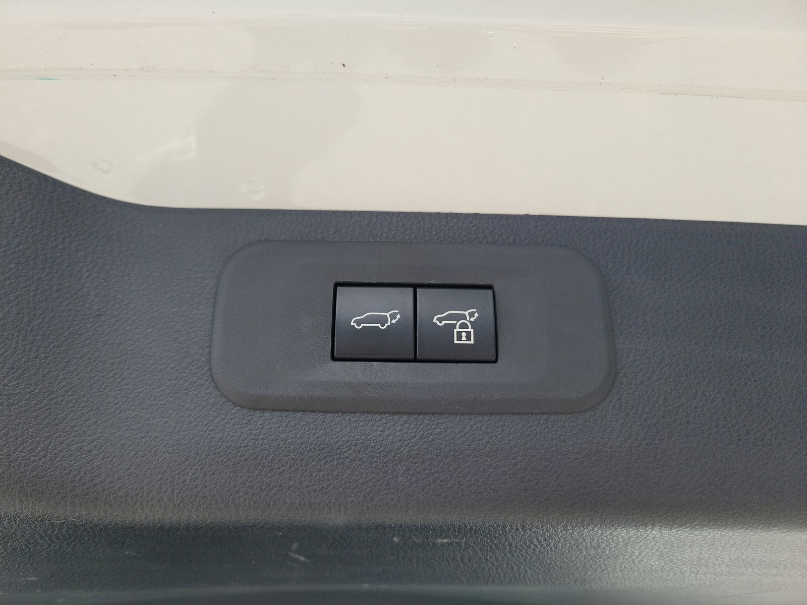 2024 Lexus TX 350 - Photo 17