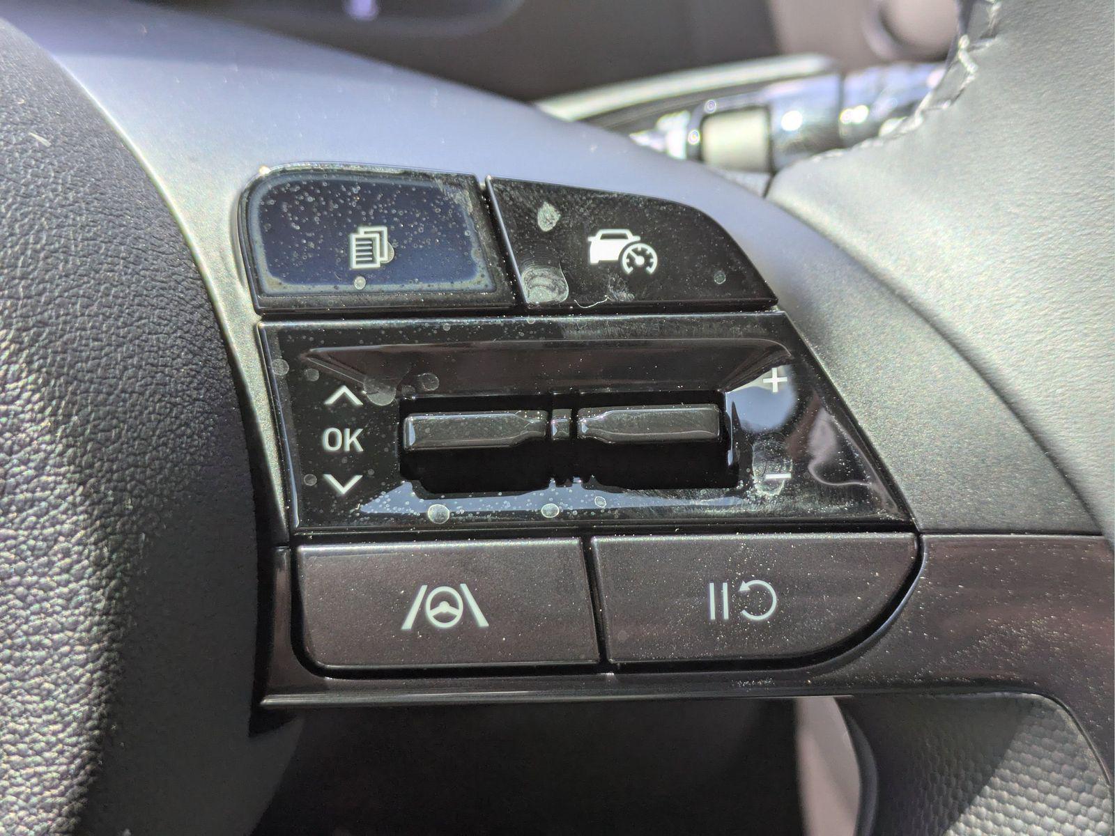 2025 Hyundai Elantra SEL - Photo 27