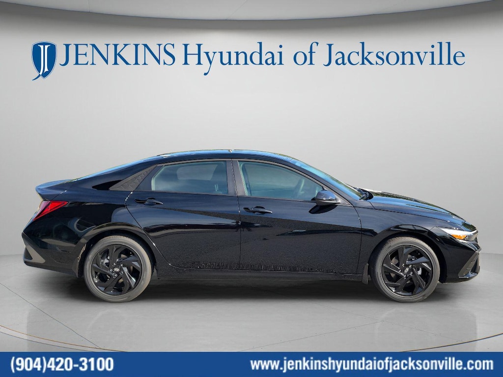 New 2026 Hyundai Elantra SEL Sport Sedan