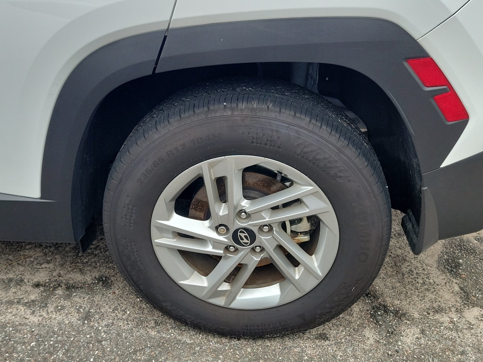 2025 Hyundai Tucson SE - Photo 8