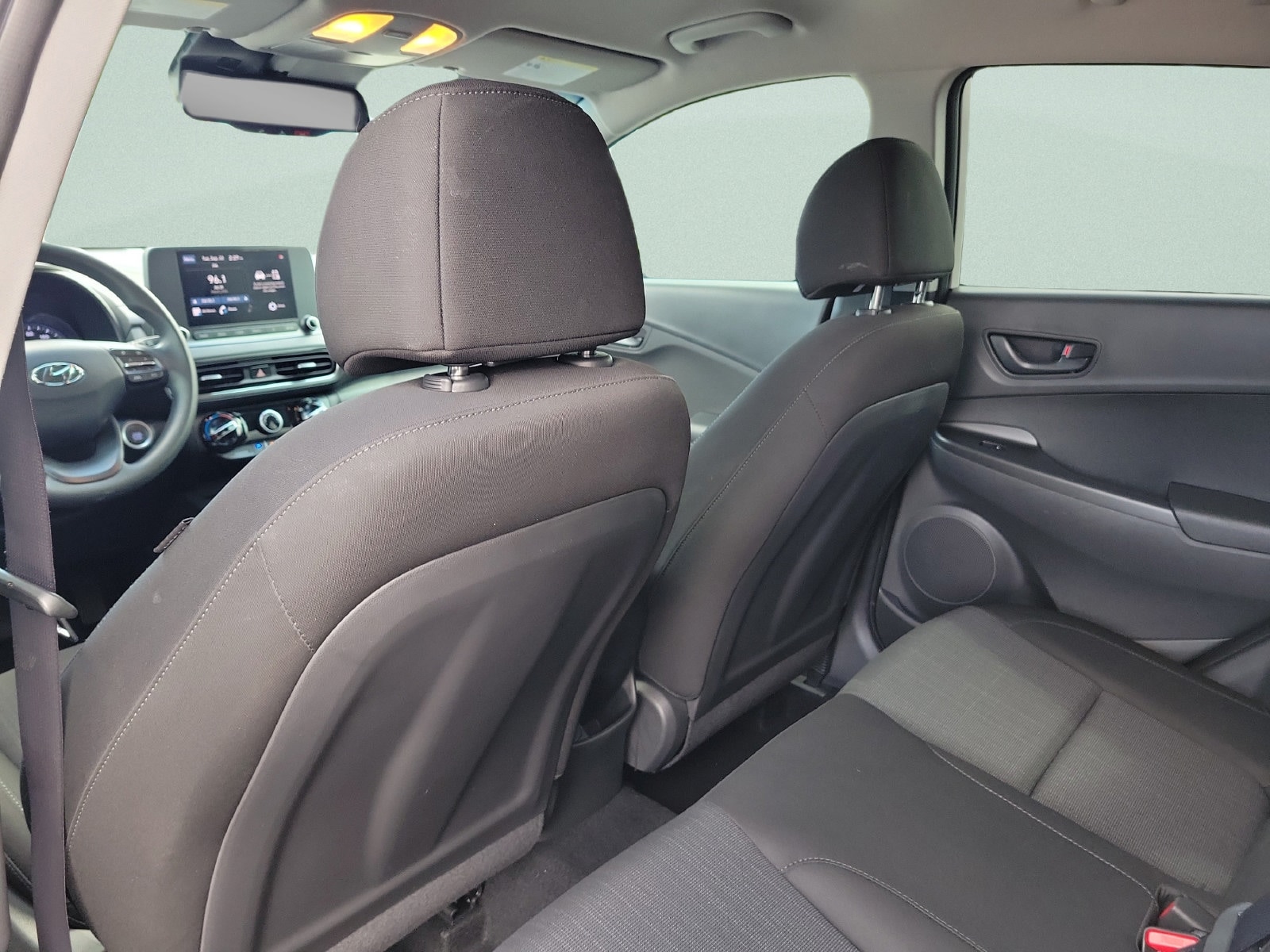 2023 Hyundai Kona SEL - Photo 17