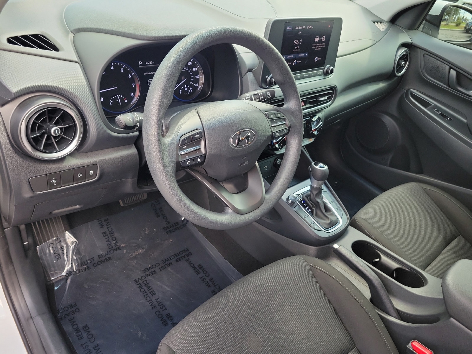 2023 Hyundai Kona SEL - Photo 22