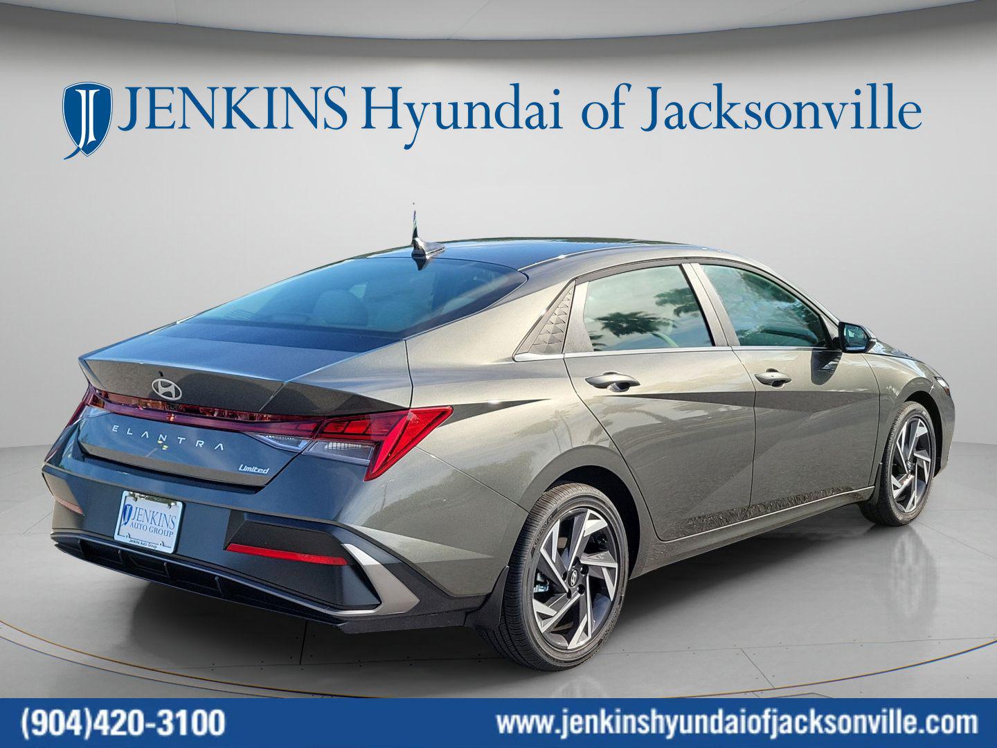 New 2026 Hyundai Elantra Limited Sedan