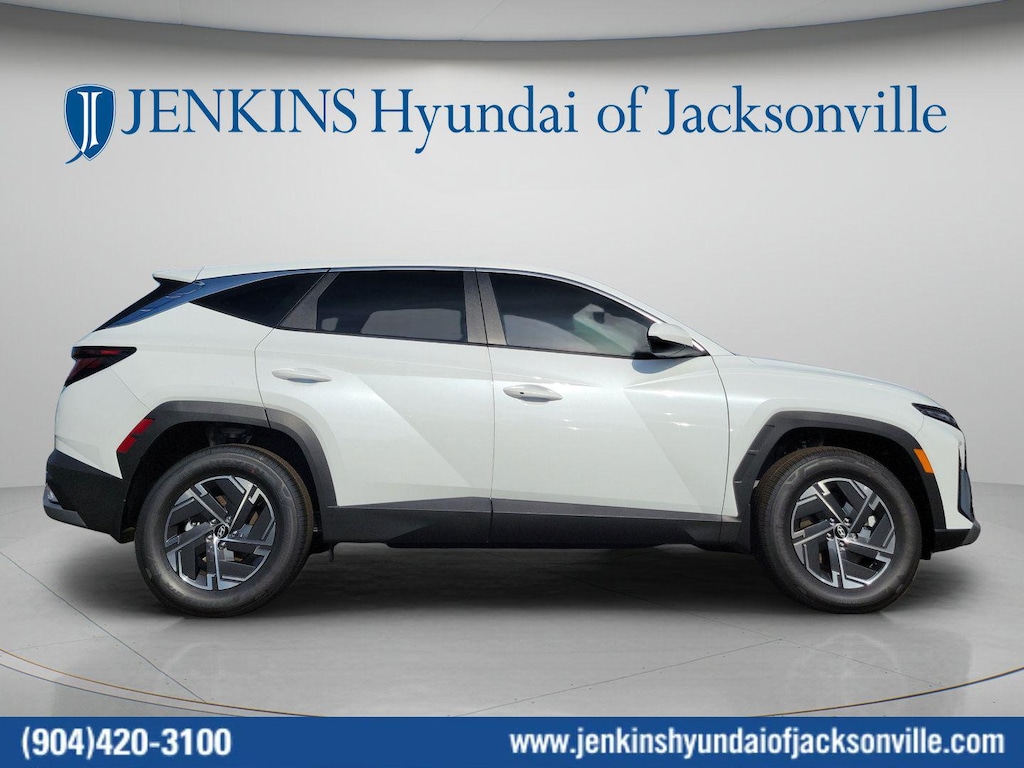 New 2026 Hyundai Tucson Hybrid Blue SUV