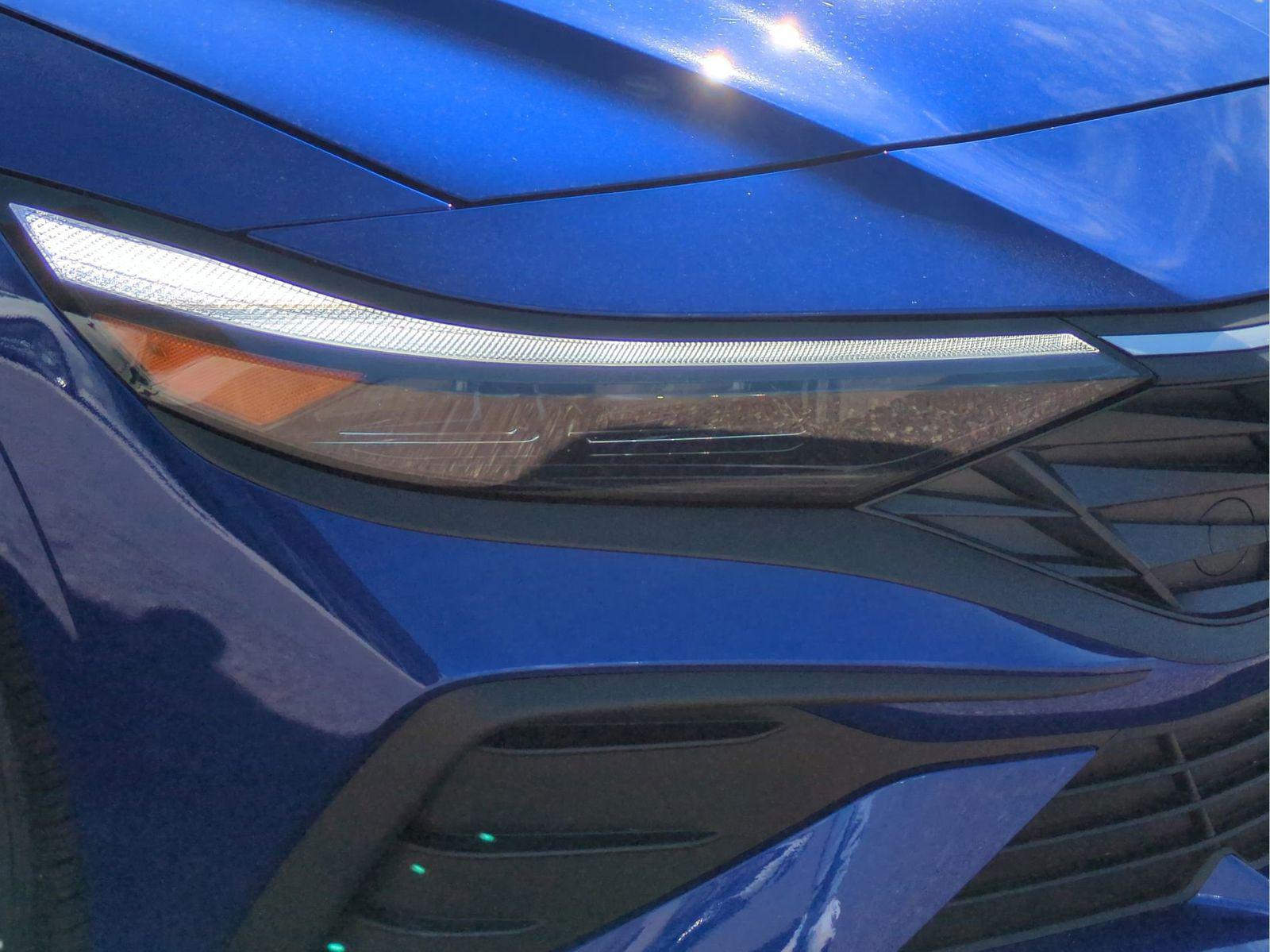 2025 Hyundai Elantra SEL - Photo 35
