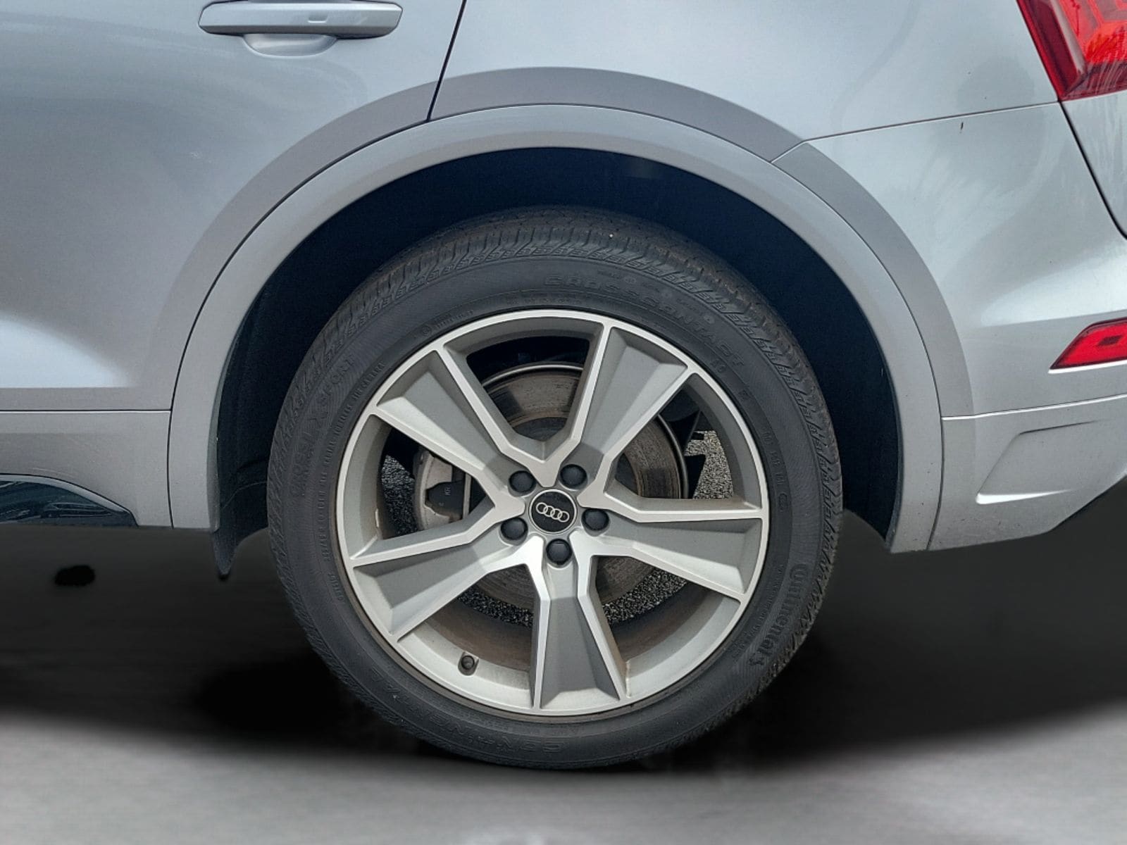 2025 Audi Q5 Premium - Photo 42
