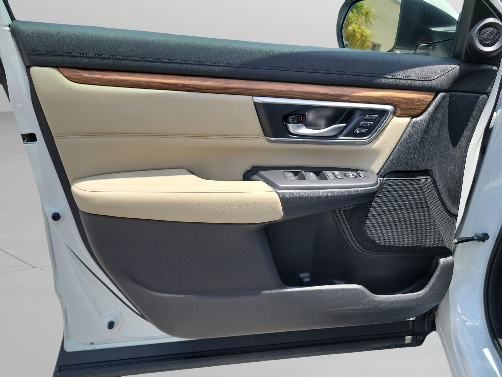 2021 Honda CR-V Touring - Photo 30