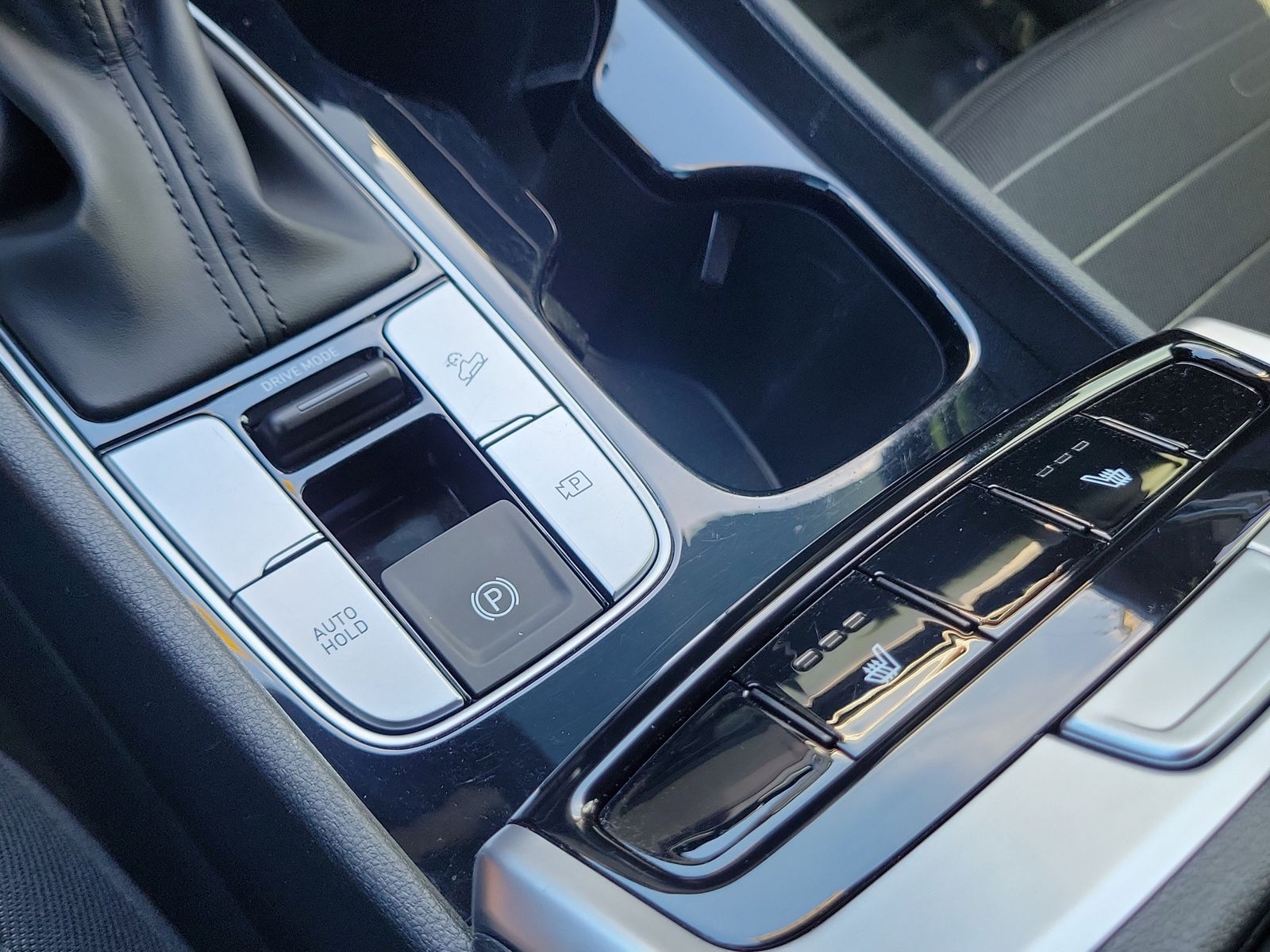 2024 Hyundai Santa Cruz SEL - Photo 37
